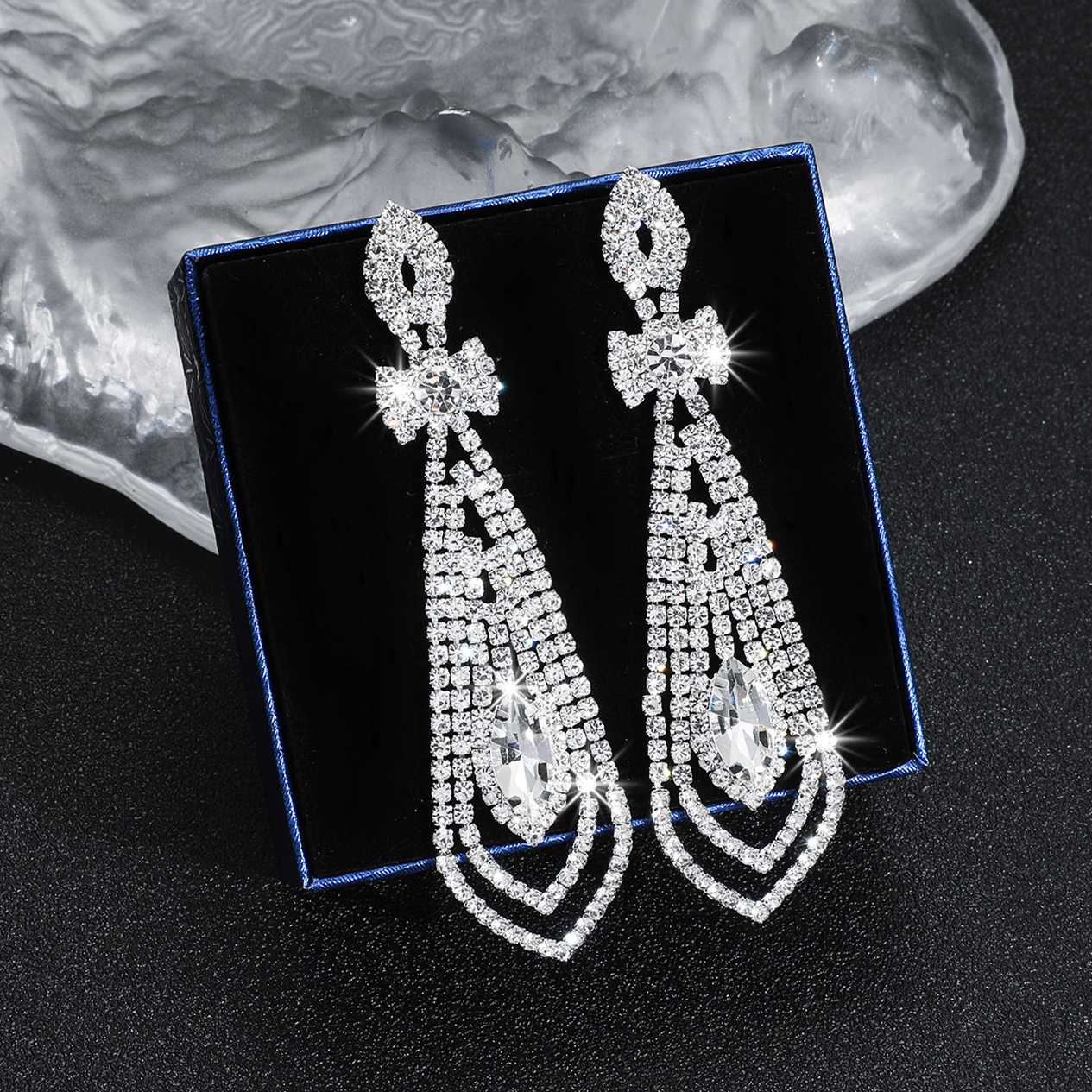 Exaggerated Water Droplets Tassel Rhinestone Inlay Rhinestones Drop Earrings 1 Pair