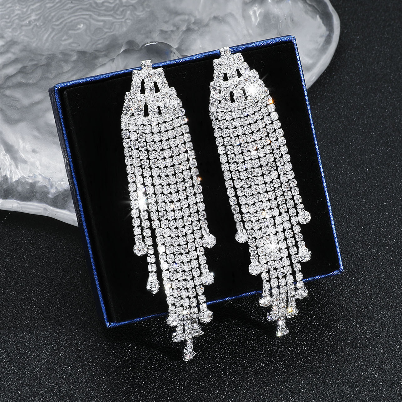 Exaggerated Tassel Heart Shape Rhinestone Inlay Rhinestones Drop Earrings 1 Pair