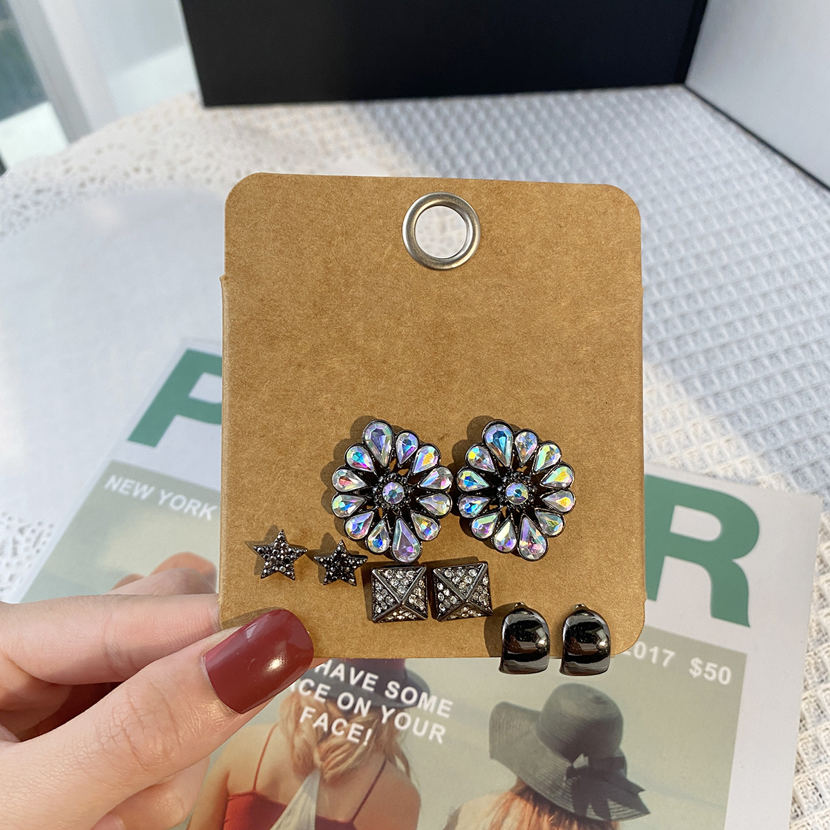 Vintage Style Star Flower Alloy Inlay Artificial Diamond Womenu0027S Ear Studs 4 Pairs