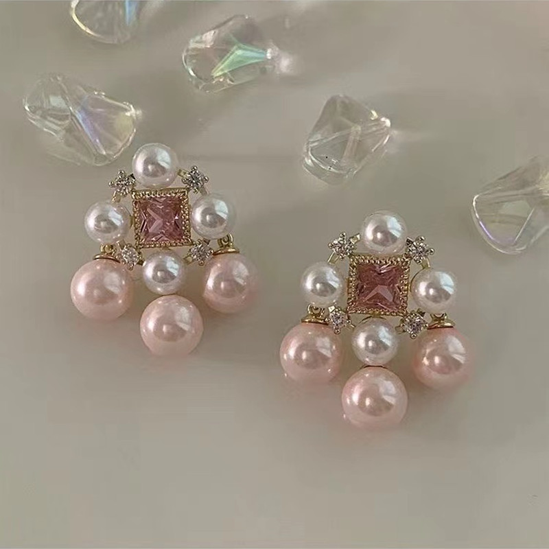 Elegant Square Imitation Pearl Alloy Rhinestone Womenu0027S Ear Studs 1 Pair