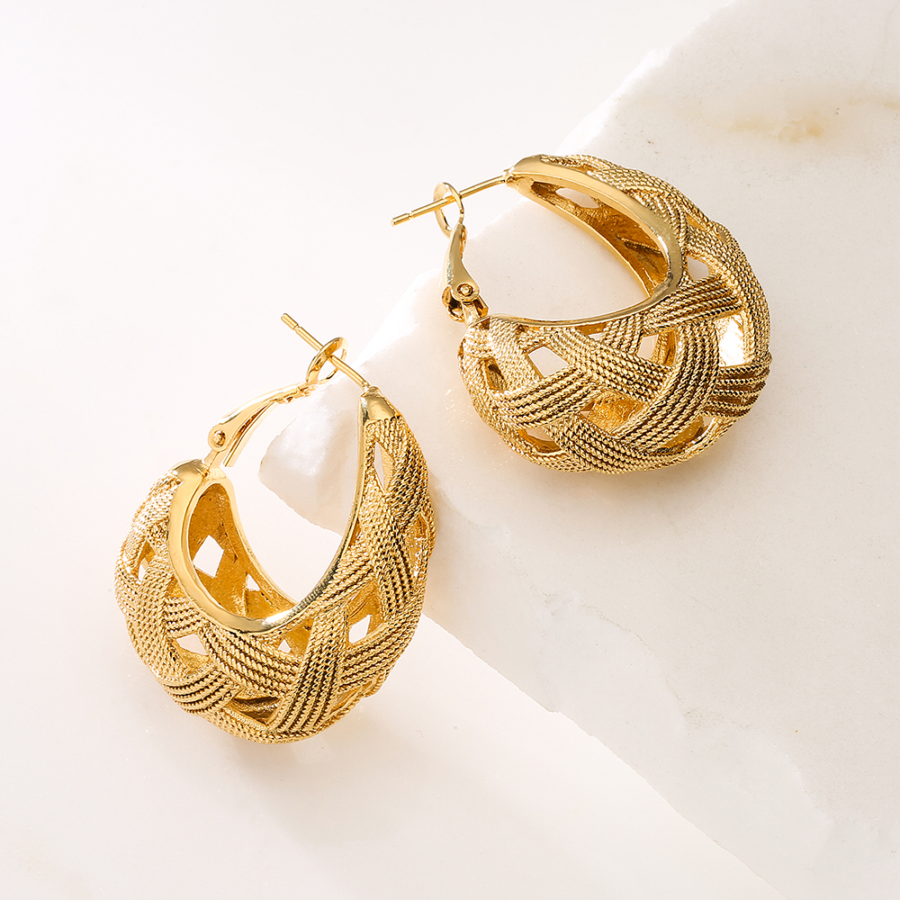 Fashion Geometric Flower Copper Plating Earrings 1 Pair