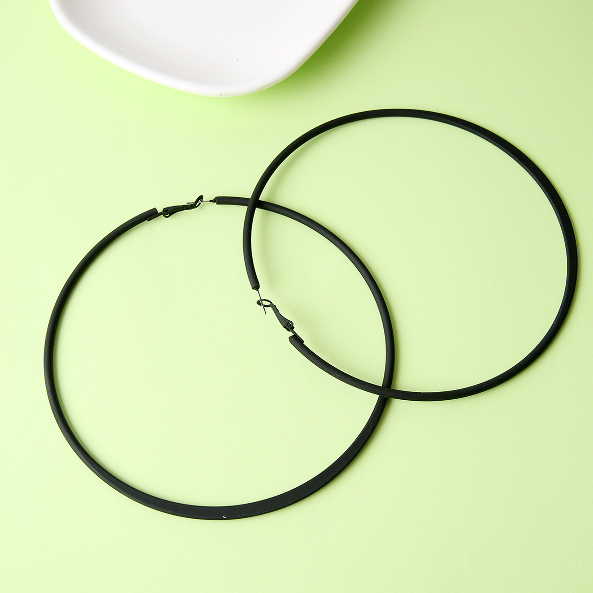 1 Pair Simple Style Round Alloy Womenu0027S Hoop Earrings