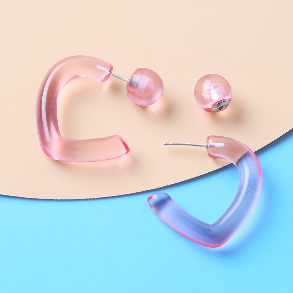 1 Pair Simple Style Solid Color Resin Transparent Womenu0027S Ear Studs