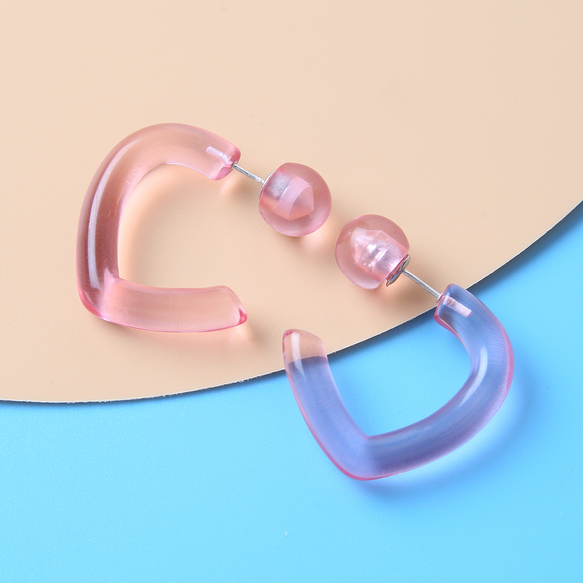 1 Pair Simple Style Solid Color Resin Transparent Womenu0027S Ear Studs