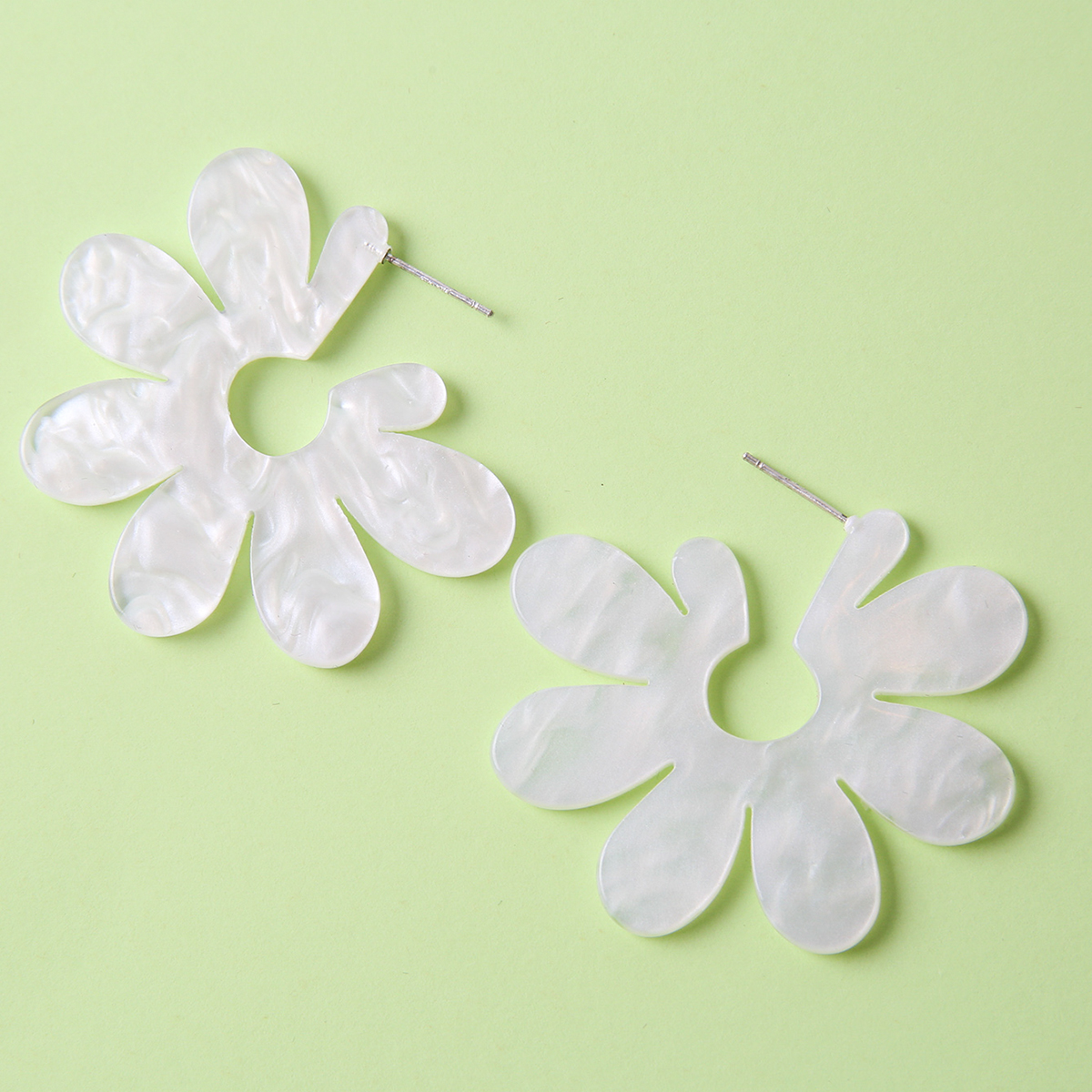 1 Pair Sweet Flower Arylic Womenu0027S Ear Studs