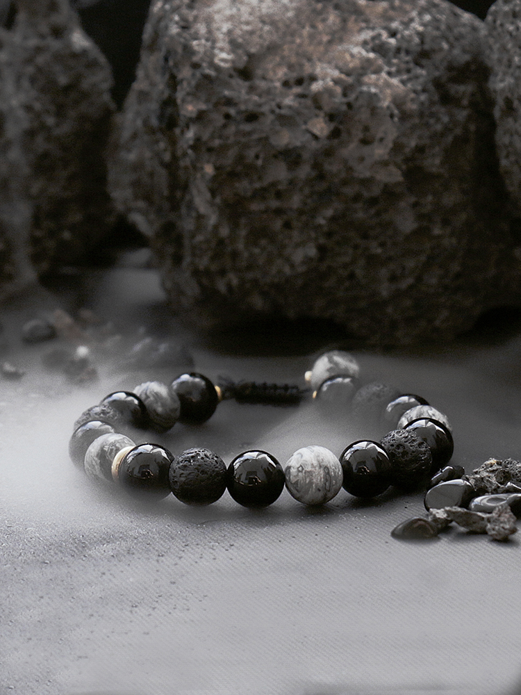 Retro Round Volcanic rock Beaded Unisex Bracelets 1 Piece