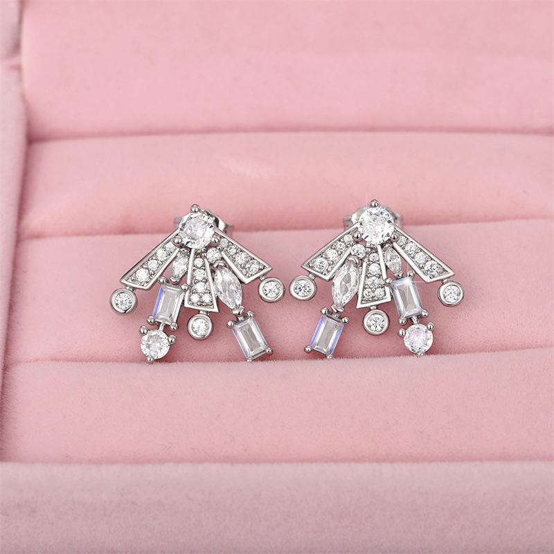 Fashion Fireworks Copper Plating Inlay Artificial Diamond Zircon Ear Studs 1 Pair