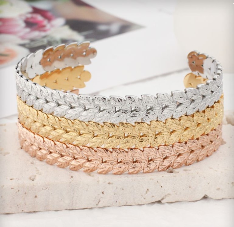 Fashion Leaf Stainless Steel Bangle 1 Piece