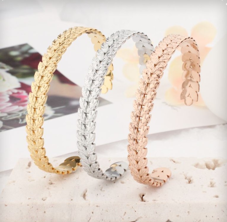 Fashion Leaf Stainless Steel Bangle 1 Piece