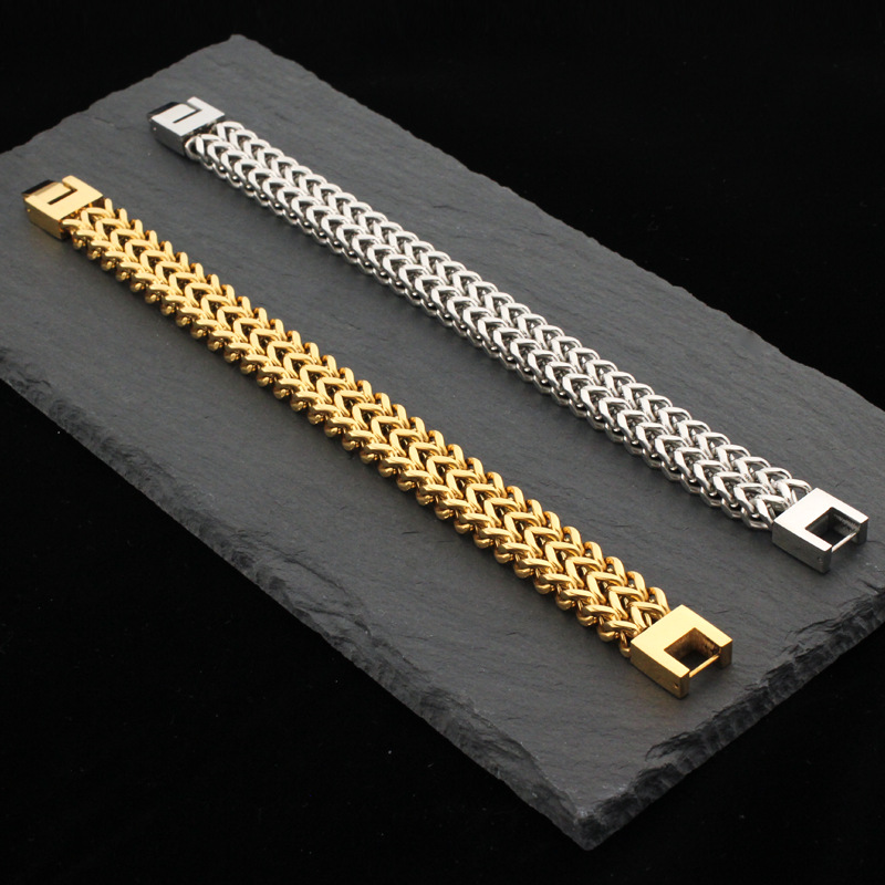 Retro Solid Color Titanium Steel Buckle Bracelets 1 Piece