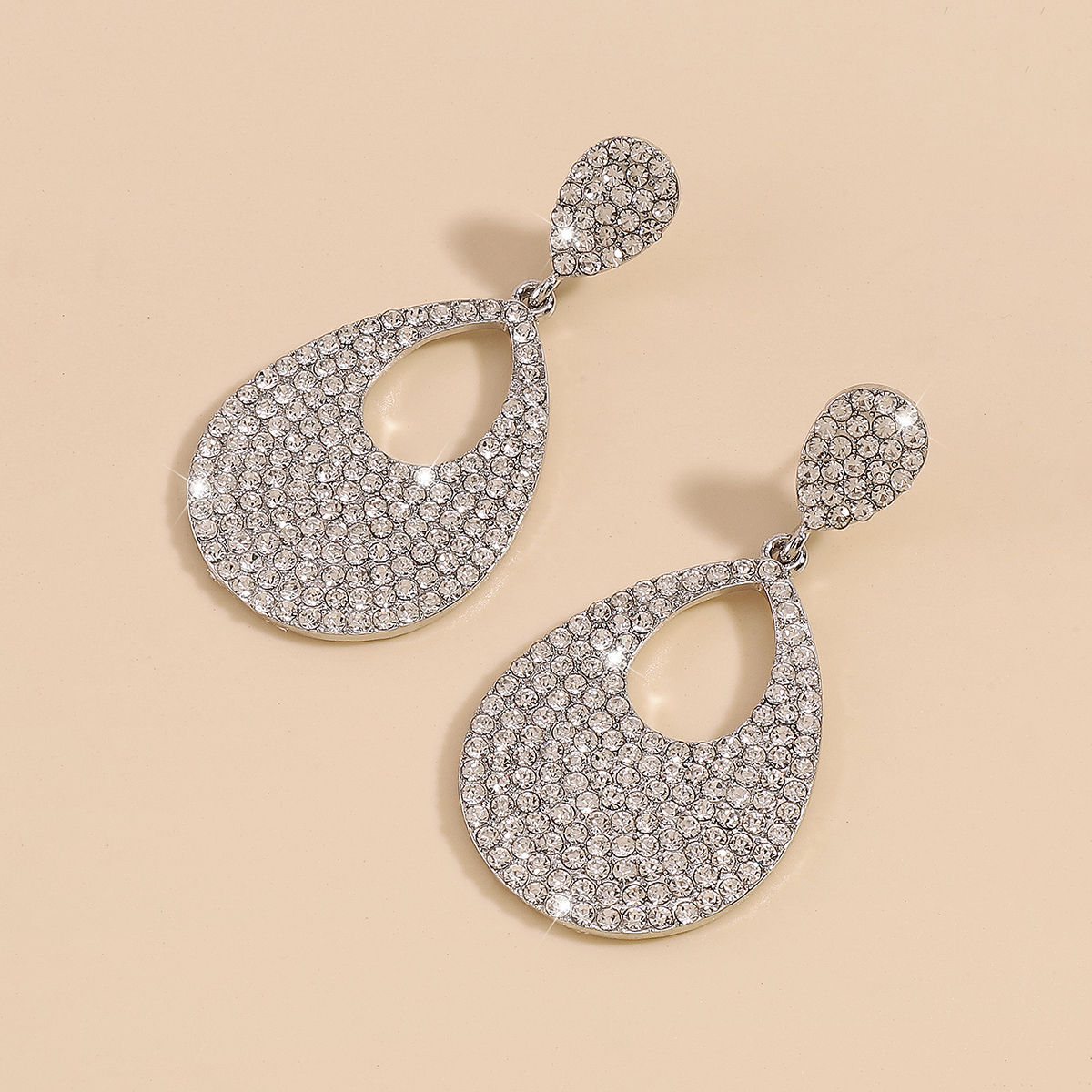 1 Pair Fashion Water Droplets Alloy Hollow Out Inlay Artificial Rhinestones Womenu0027S Drop Earring