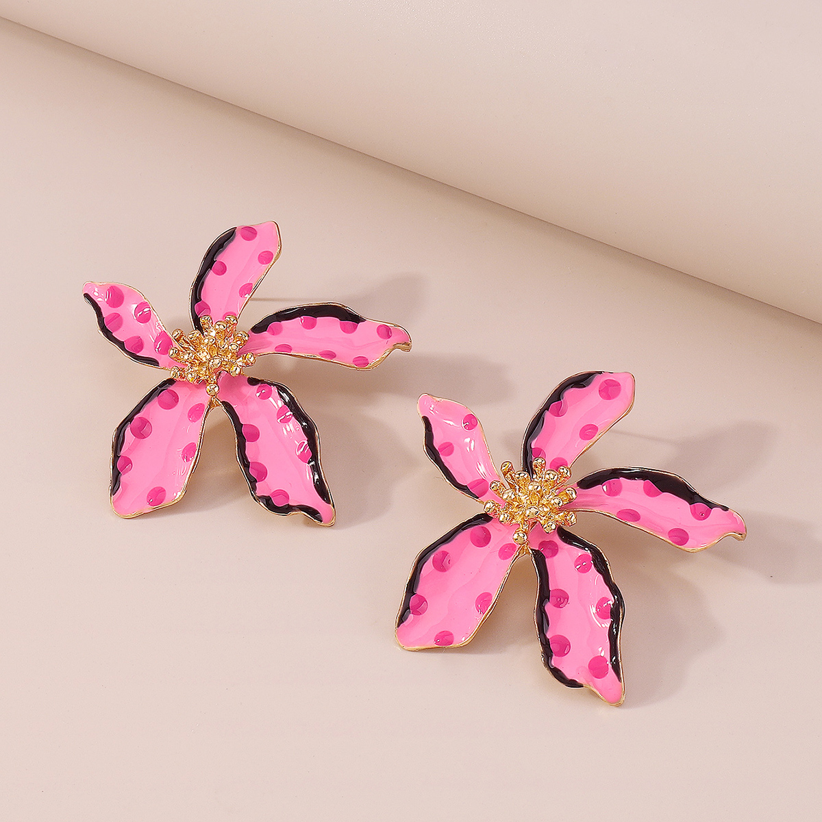 1 Pair Fashion Flower Alloy Enamel Womenu0027S Ear Studs