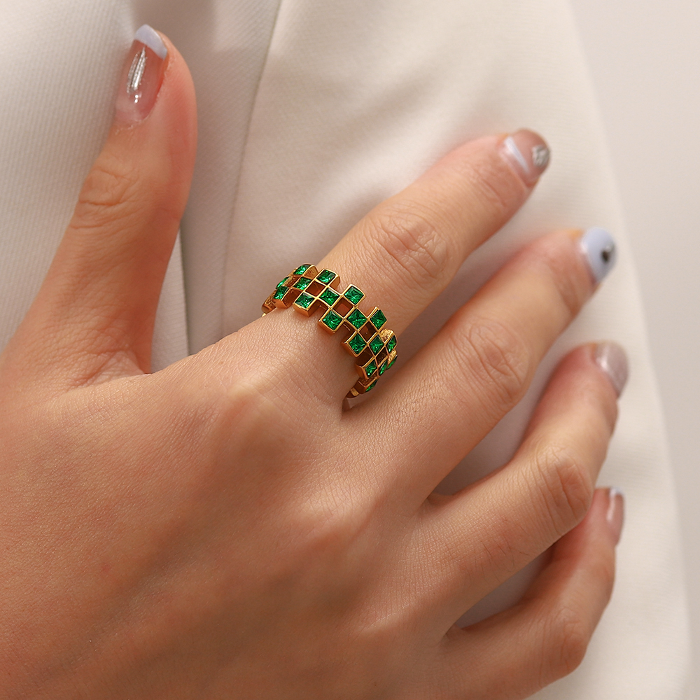 INS Style Lattice Stainless Steel Inlay Zircon Rings 1 Piece