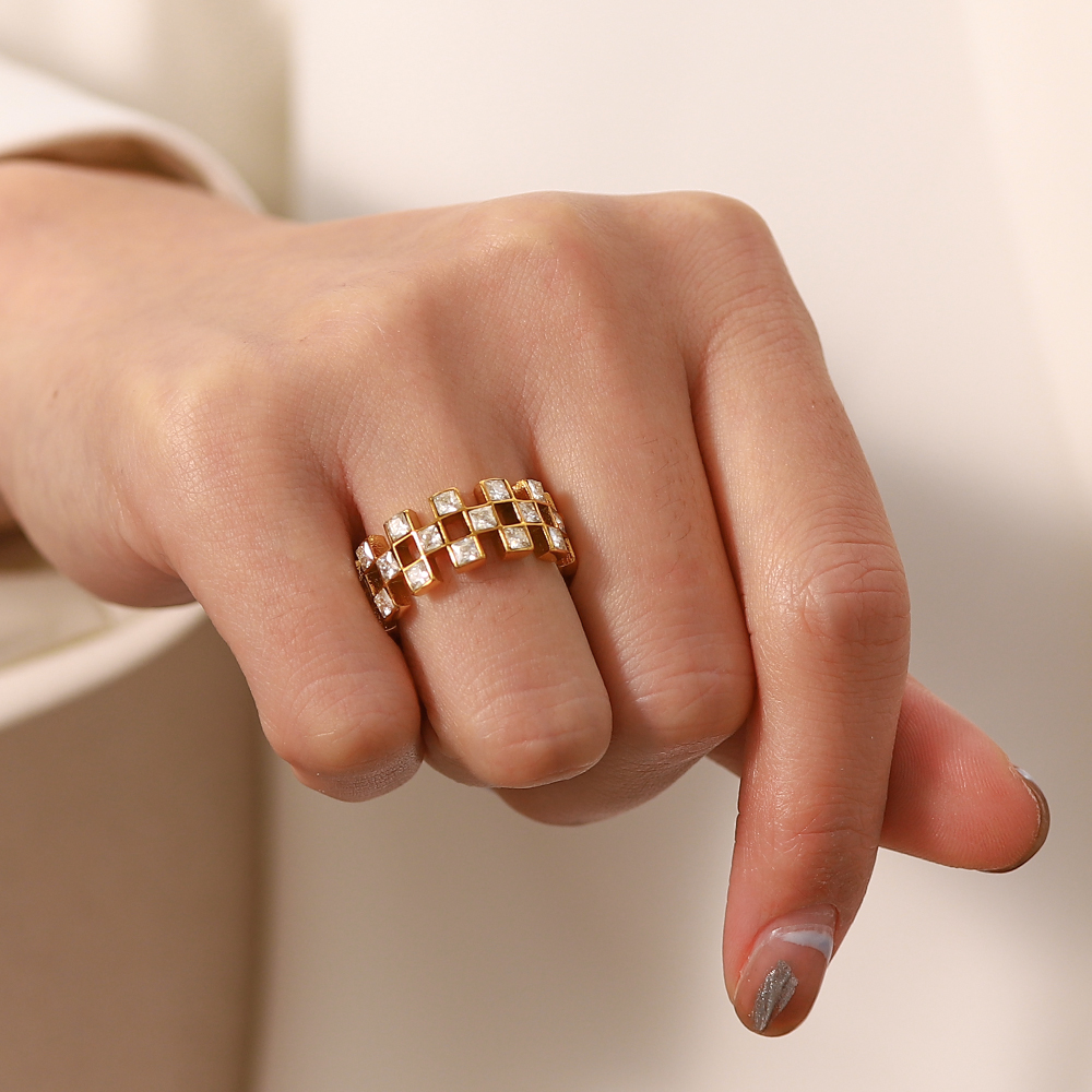INS Style Lattice Stainless Steel Inlay Zircon Rings 1 Piece