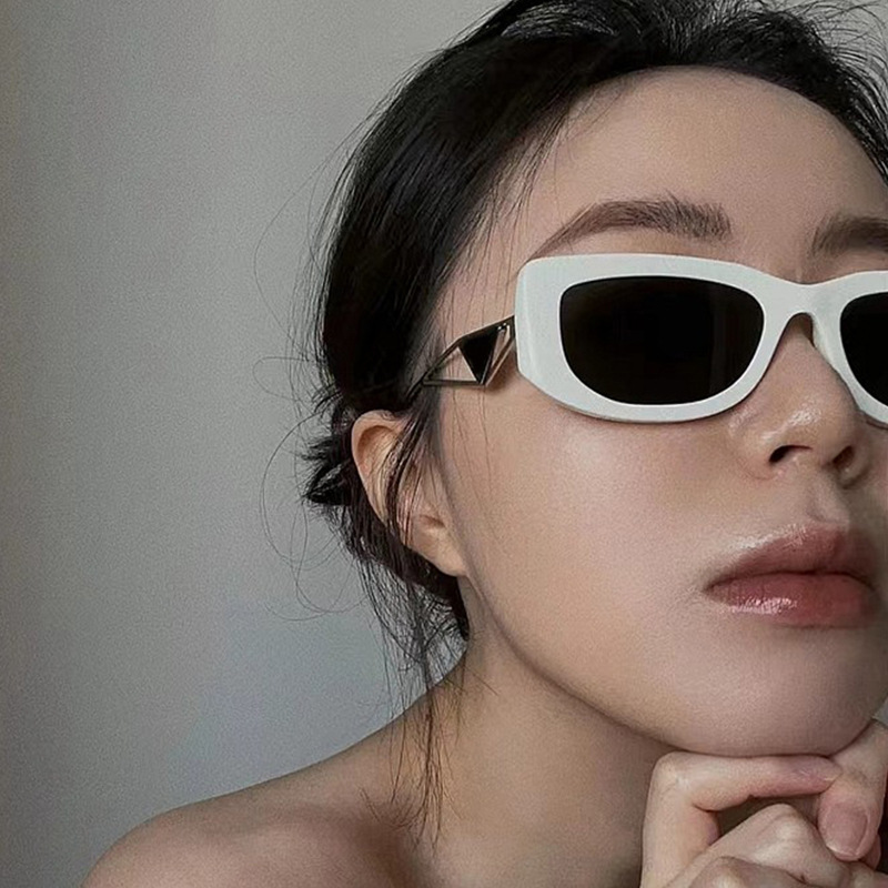 Fashion Solid Color Pc Resin Oval Frame Metal Full Frame Womenu0027s Sunglasses