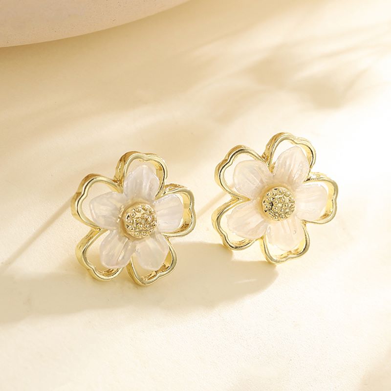 1 Pair Fashion Flower Alloy Womenu0027S Ear Studs