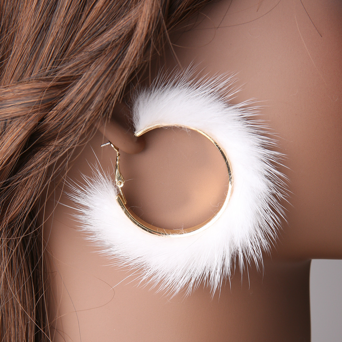 1 Pair Sweet O-Shape Alloy Plush Womenu0027S Hoop Earrings