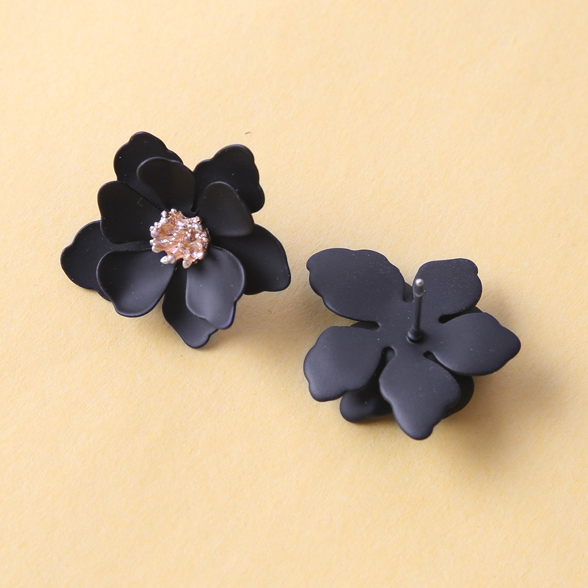 1 Pair Cute Flower Alloy Womenu0027S Ear Studs