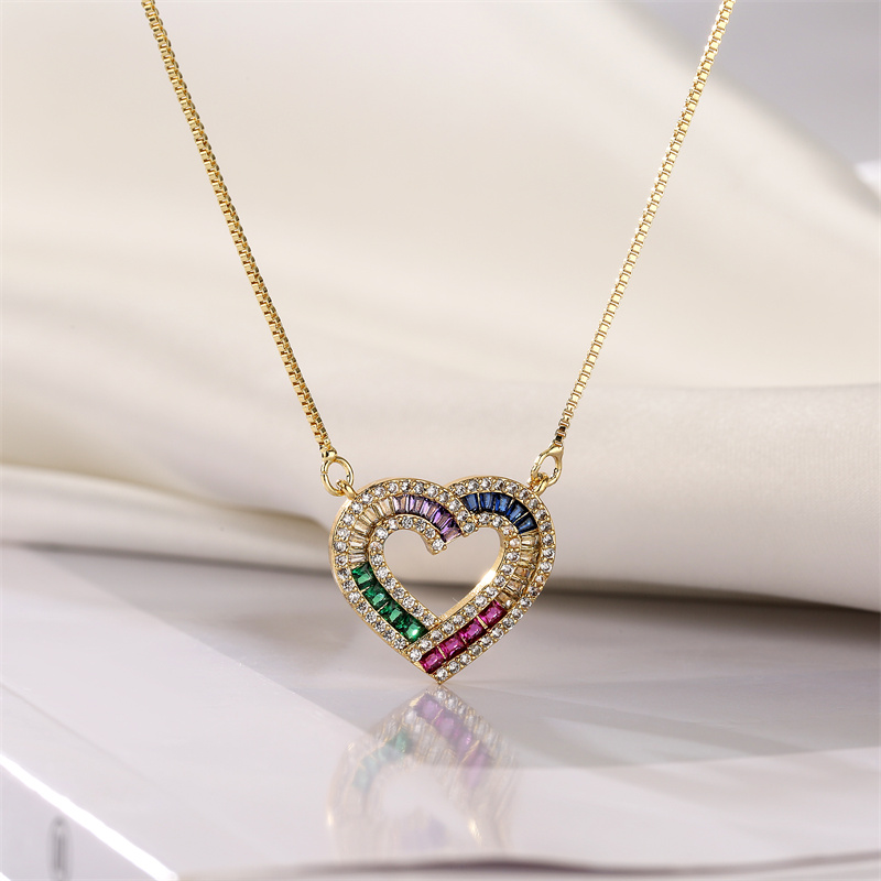 Fashion Heart Shape Copper Enamel Inlay Zircon Pendant Necklace 1 Piece