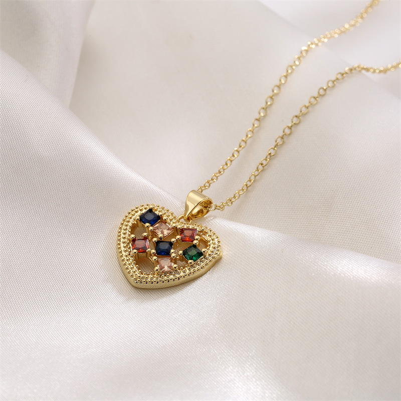Fashion Heart Shape Copper Enamel Inlay Zircon Pendant Necklace 1 Piece