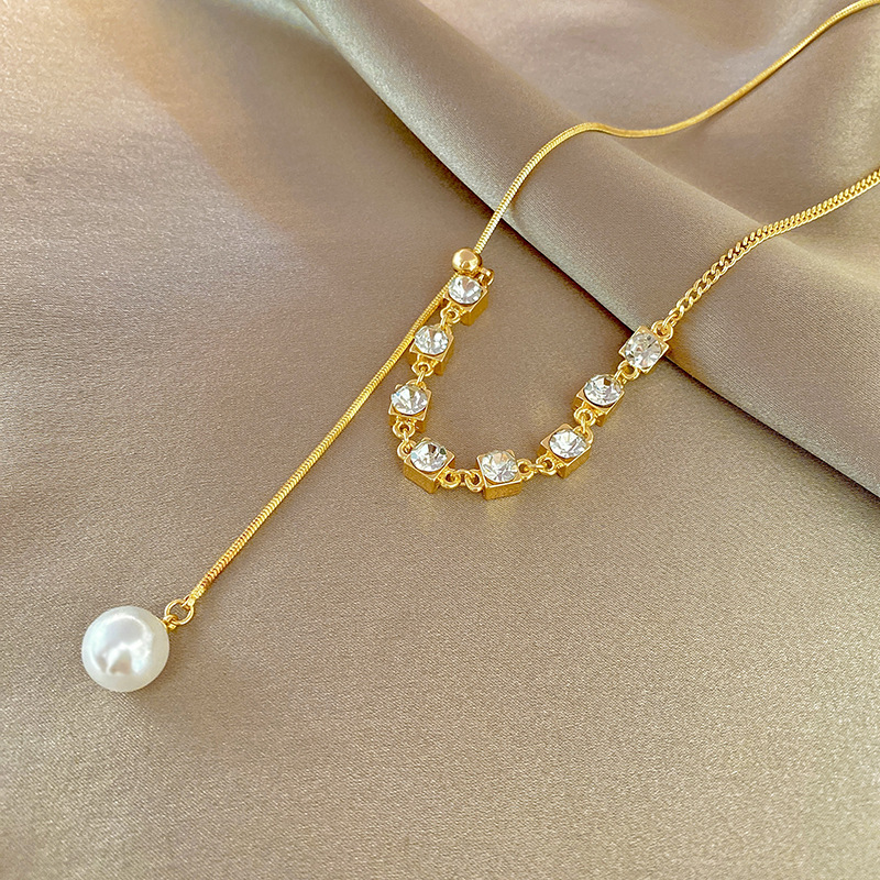 Fashion Square Copper Inlay Pearl Zircon Necklace 1 Piece