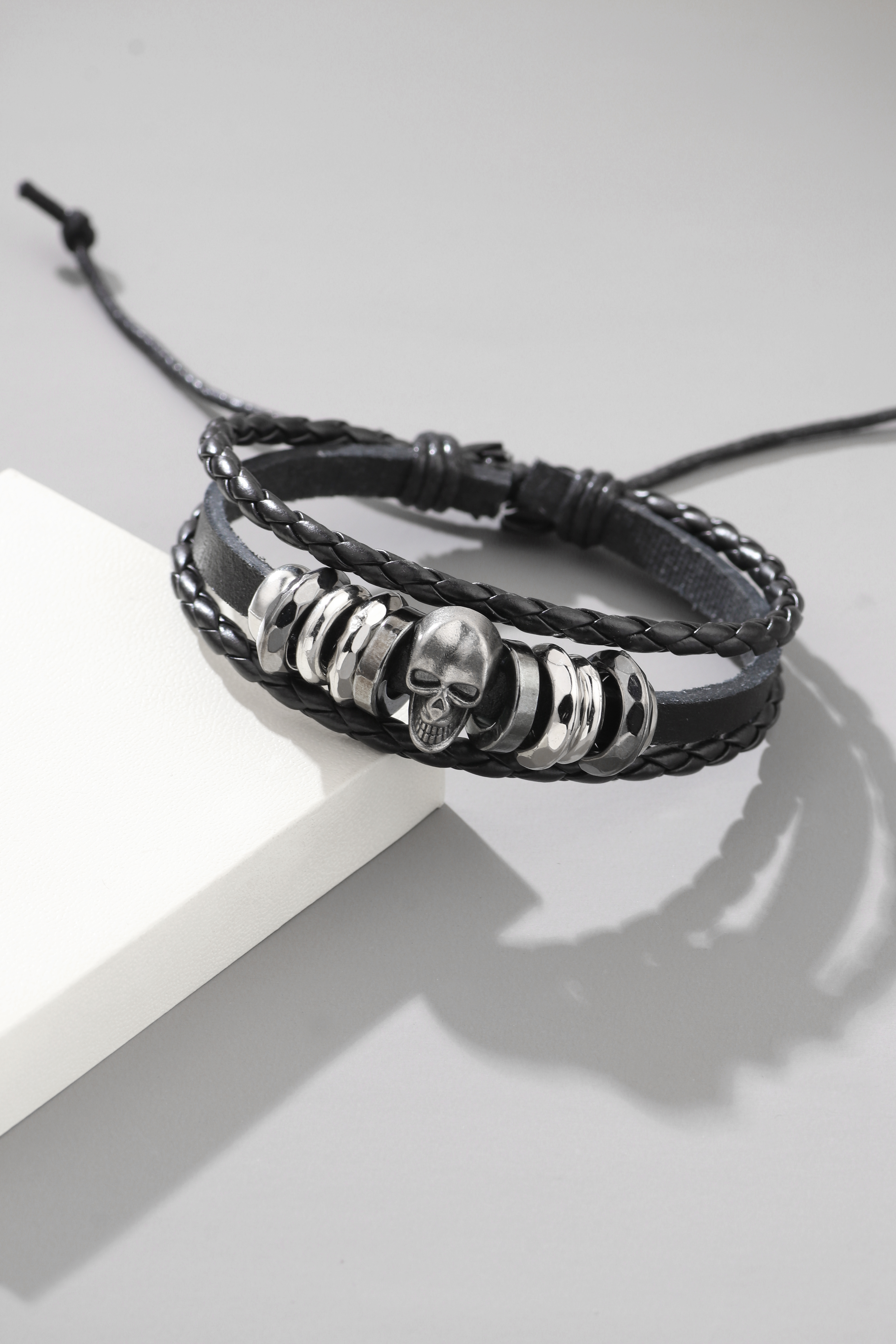 1 Piece Vintage Style Skull Alloy Knitting Menu0027S Bracelets