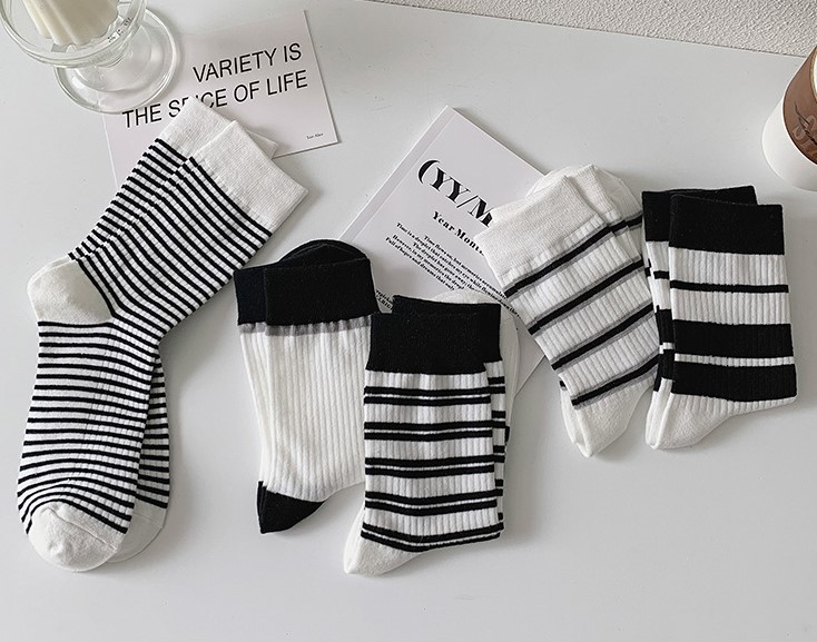 Womenu0027S Fashion Color Block Stripe Nylon Cotton Crew Socks A Pair