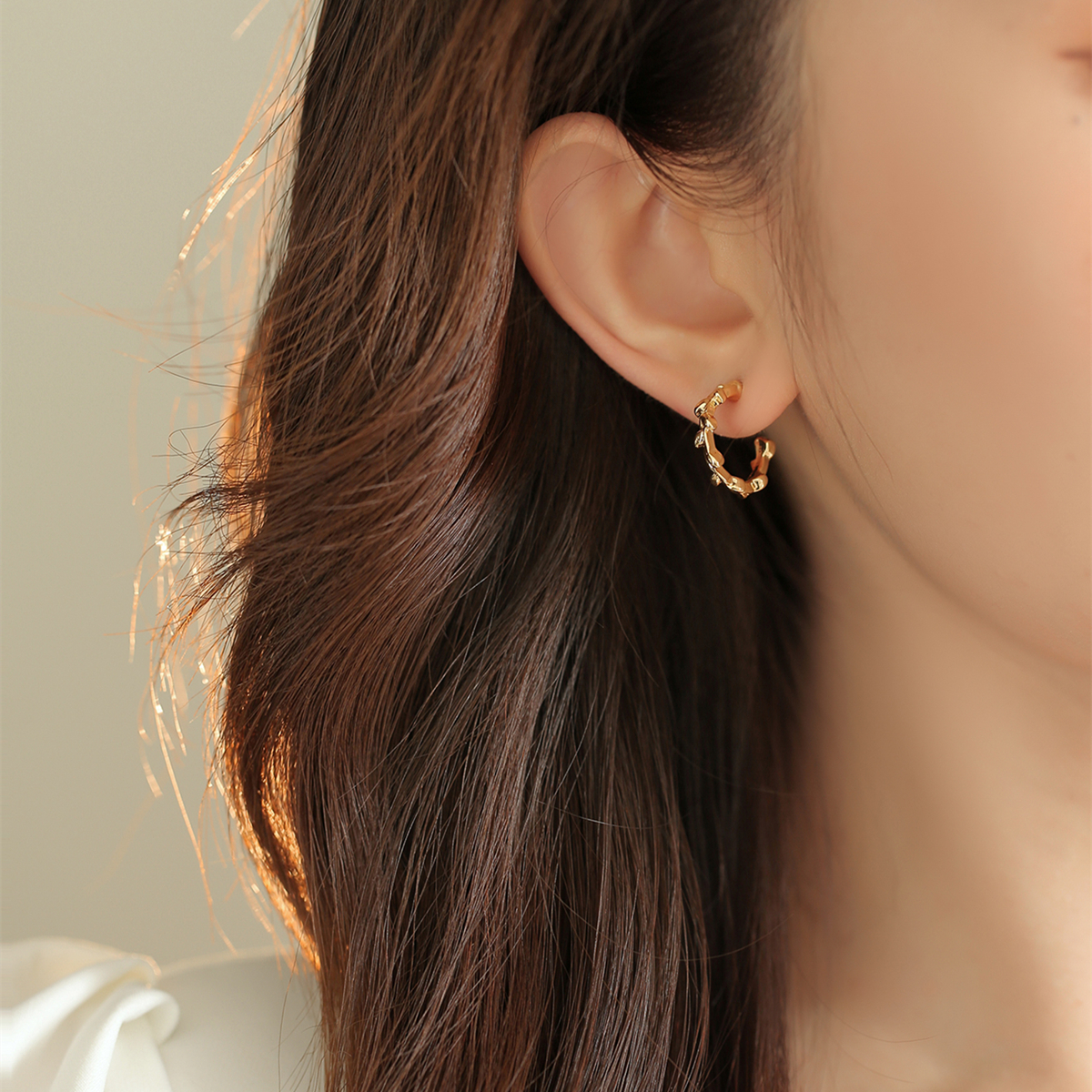 Fashion Gold-Plated Copper Womenu0027s Simple Olive Leaf Earrings