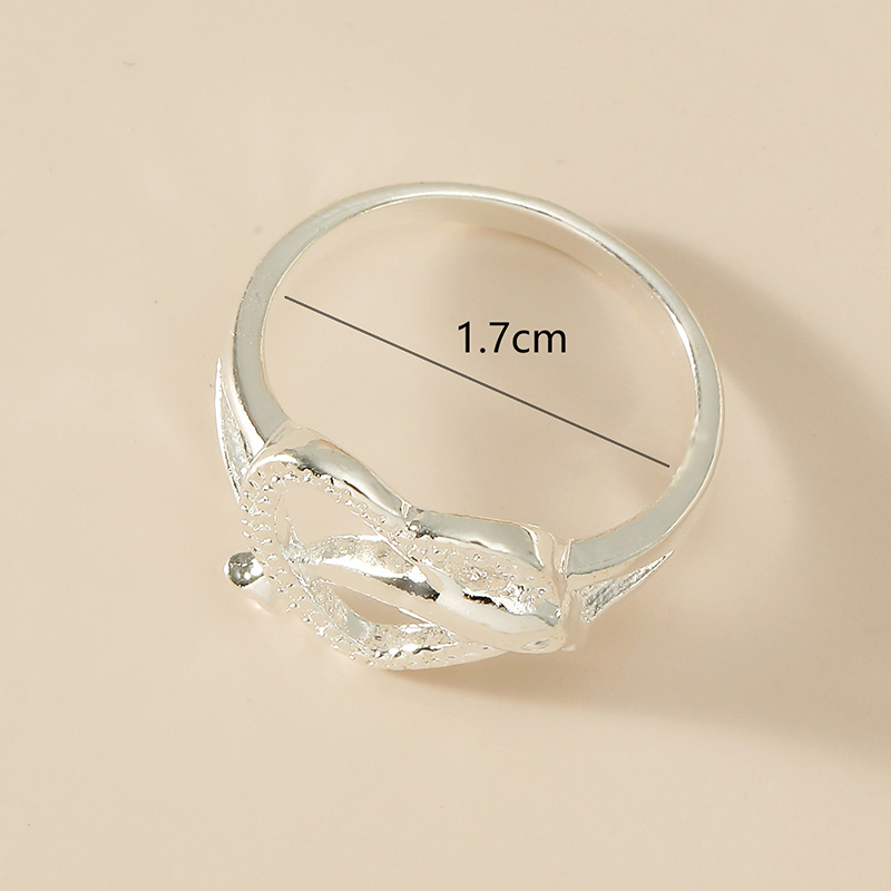 Fashion Ornament Hollow Heart-shaped Dolphin Marine Animal Alloy Ring