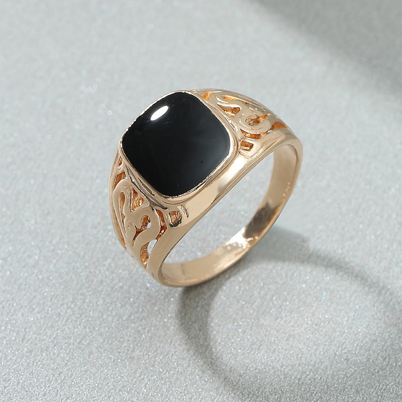 Fashion Menu0027s Geometric Shape Hollow Carved Drop Oil Alloy Ring