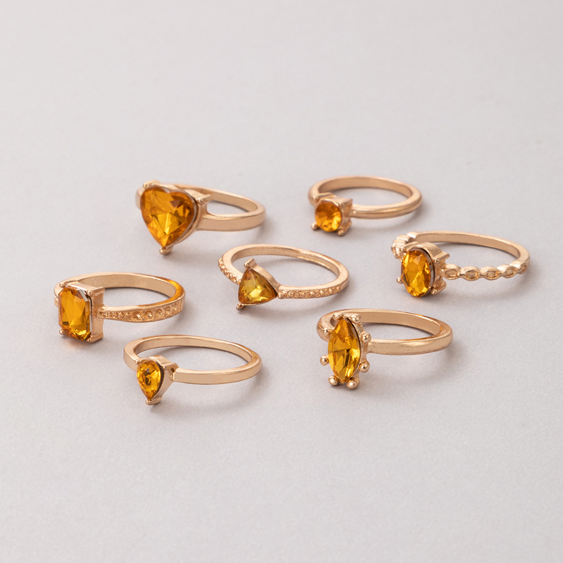 Ornament Diamond Alloy Seven-Piece Yellow Imitation Geometric Irregular Ring Set