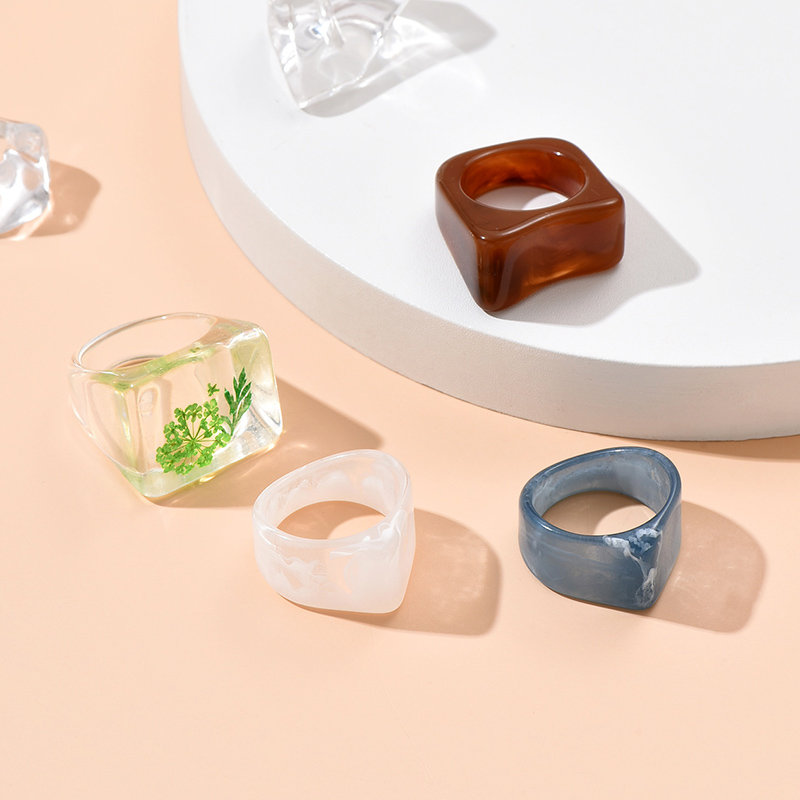 New Acrylic-Based Resin Square Fashion Simple Ring