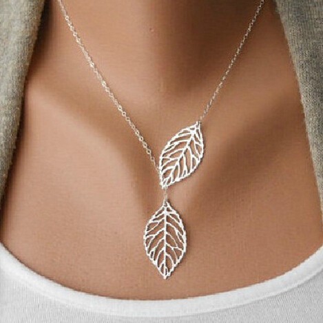 fashion single layer hollow leaf pendant alloy necklace