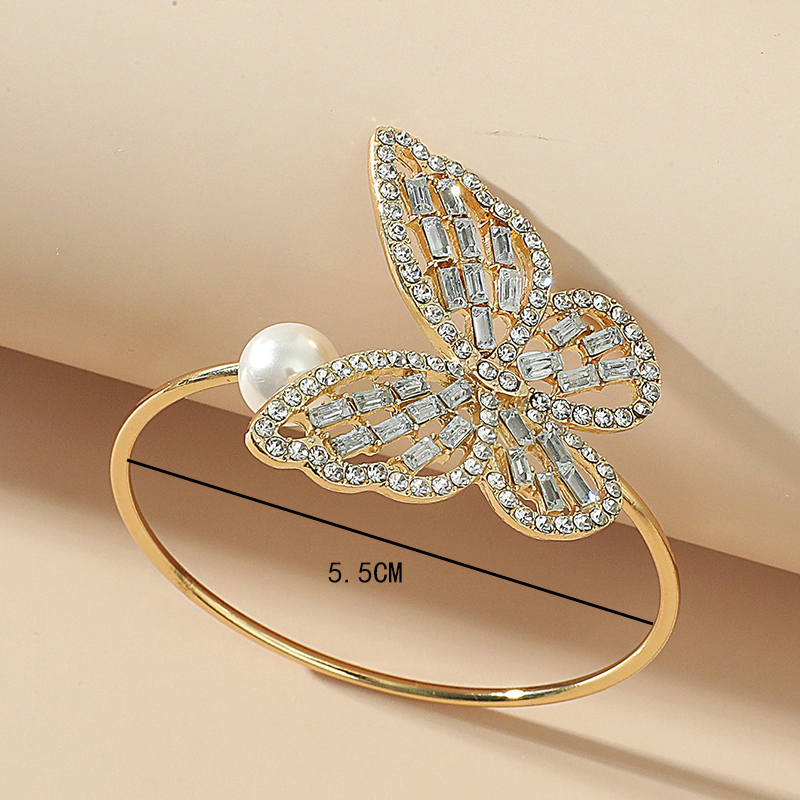 simple Hollow butterfly shape inlaid rhinestone pearl Opening Bracelet