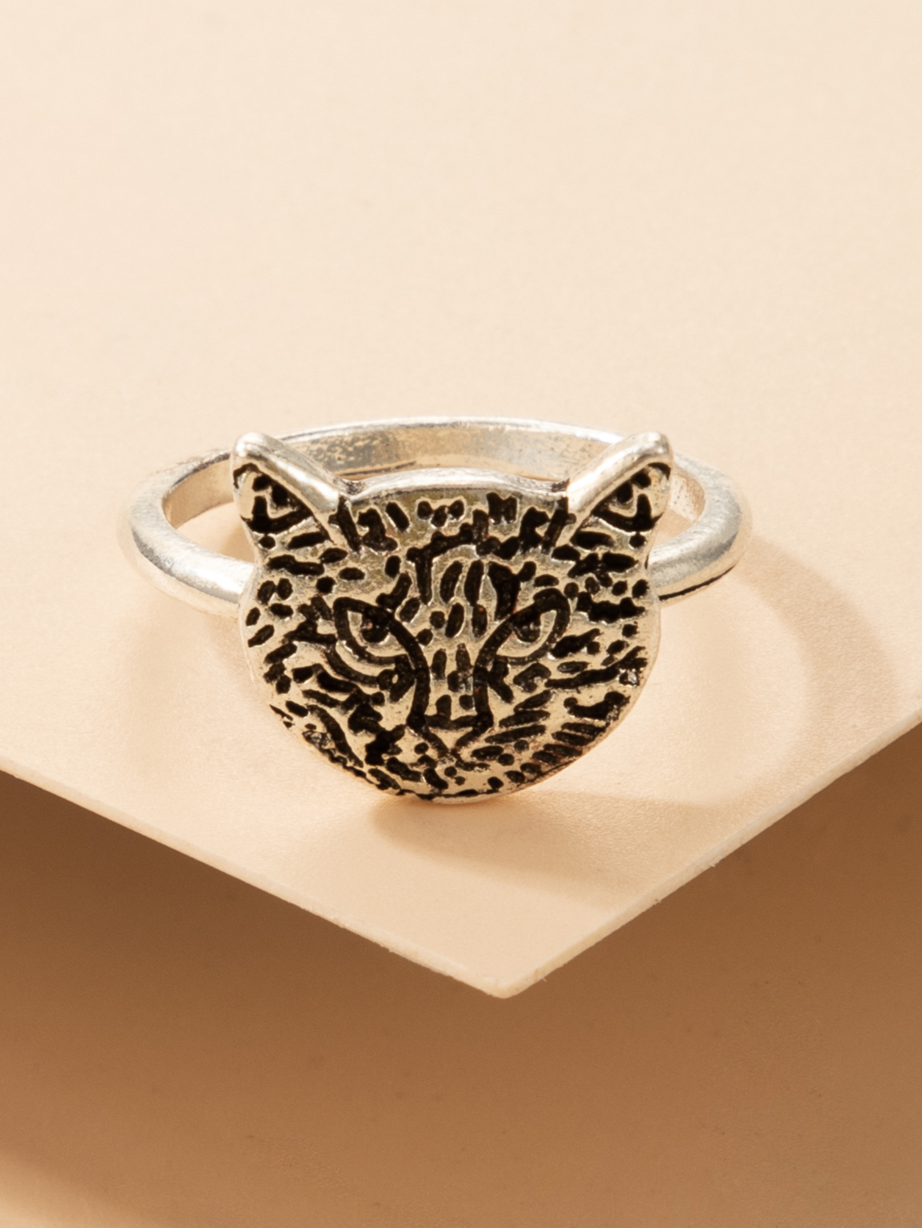 Europe and America Cross Border Personality Trend New Single Ring Leopard Geometric Retro Silver Bos