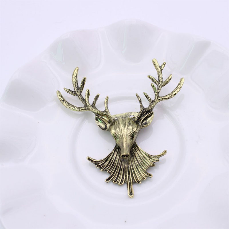 Vintage style Christmas Long Horn Deer Deer Brooch