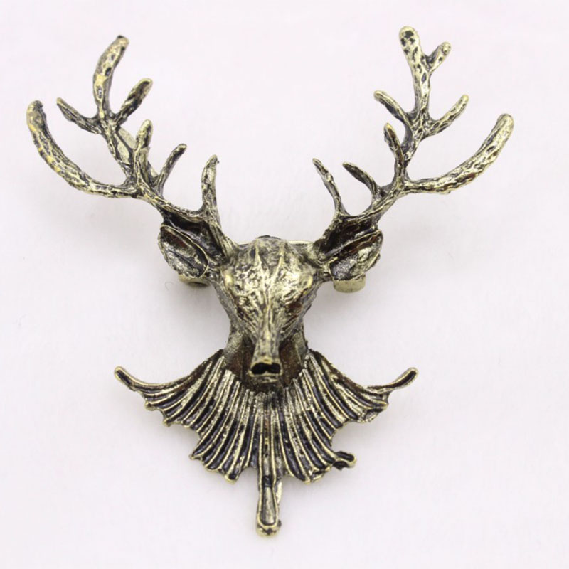 Vintage style Christmas Long Horn Deer Deer Brooch