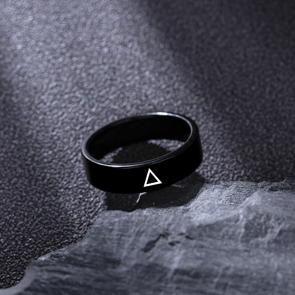 Fashion Simple Black Stainless Steel Menu0027s Triangle Icon Ring