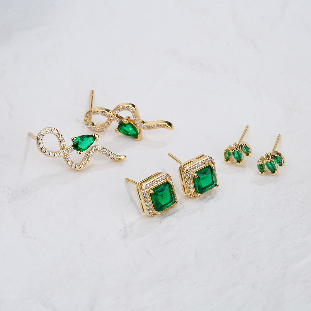 Fashion Copper 18K Gold Green Zircon Geometric Snake Shape Ear Studs