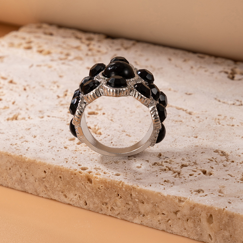 Fashion Jewelry Unisex Alloy Black Rhinestone Single Geometric Irregular Ring