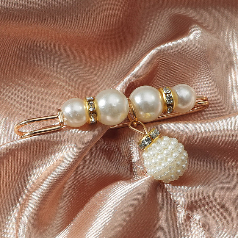 Fashion Wardrobe Malfunction Avoiding Pin Pearl Pendant Brooch