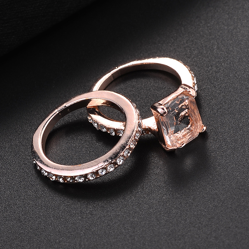 Fashionable Elegant Rhinestone Inlaid Square Ring Two-Piece Set