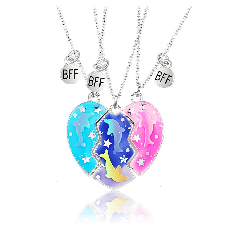 Children Unisex Cartoon Style Star Dolphin Heart Alloy Necklace Asymmetrical Necklaces