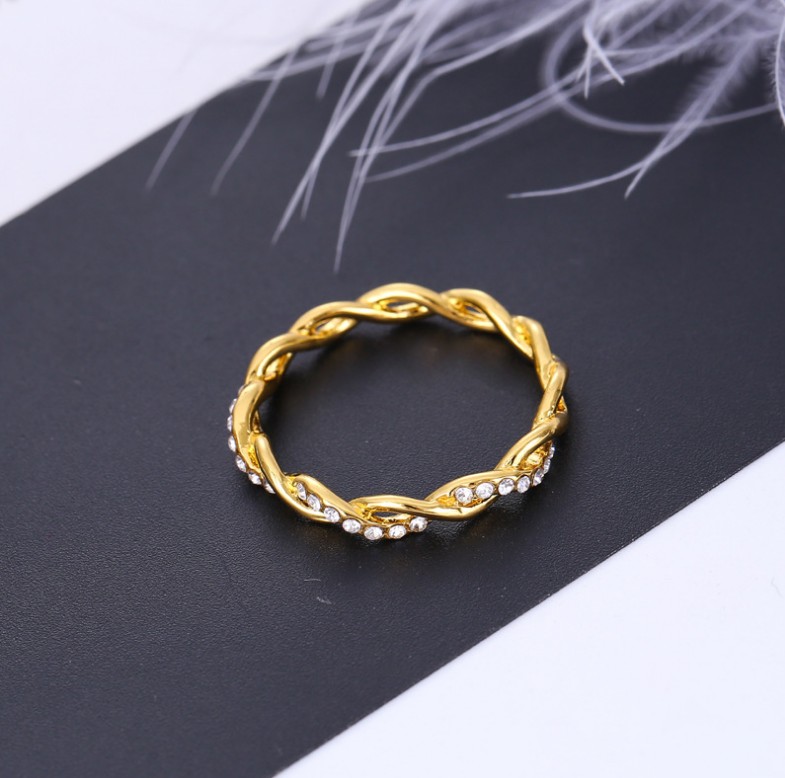 Fashion Twist Alloy Inlay Artificial Rhinestones Rings 1 Piece