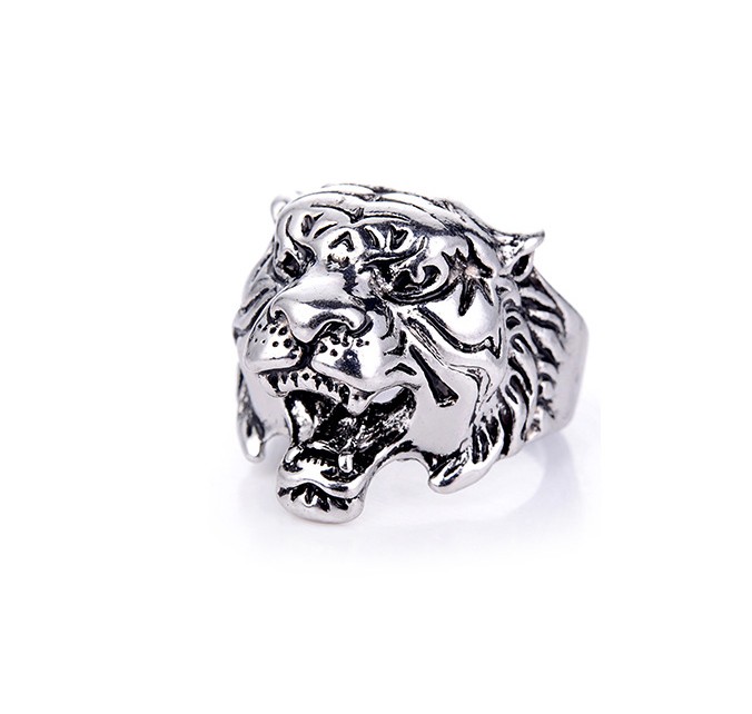 Retro Three-Dimensional Ancient Silver Animal King Tiger Head Shaped Ring