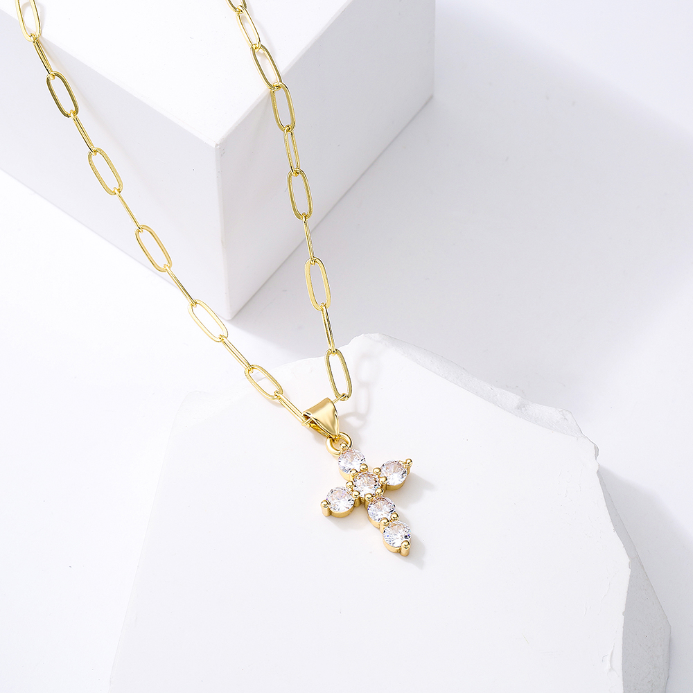 Fashion Copper Plating 18K Gold Zircon Cross Pendant Necklace Female