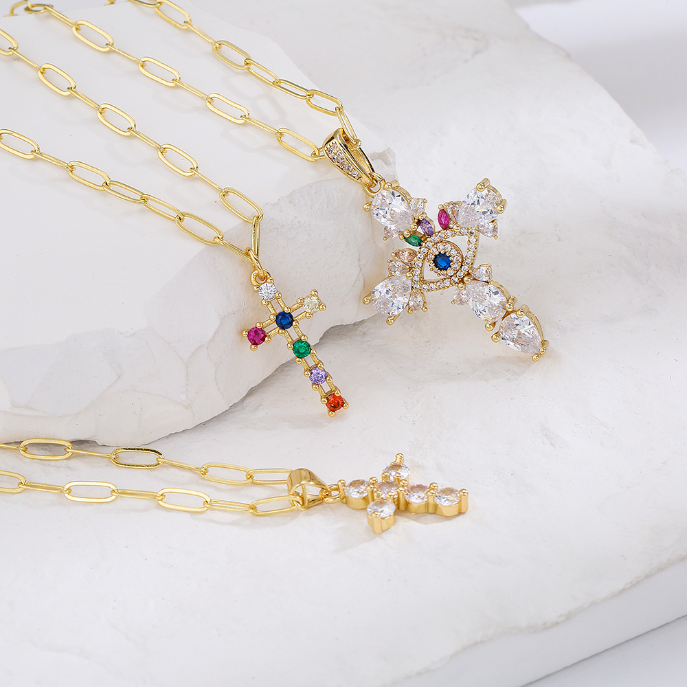Fashion Copper Plating 18K Gold Zircon Cross Pendant Necklace Female