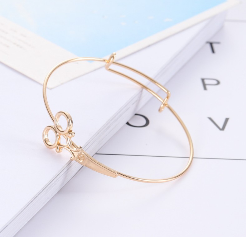 New Fashion Ornament Open Hollow Scissors Shaped Alloy Bracelet