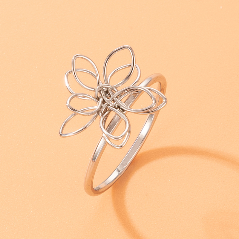 Fashion Simple Cutout Geometric Solid Color Flower Shape Alloy Ring