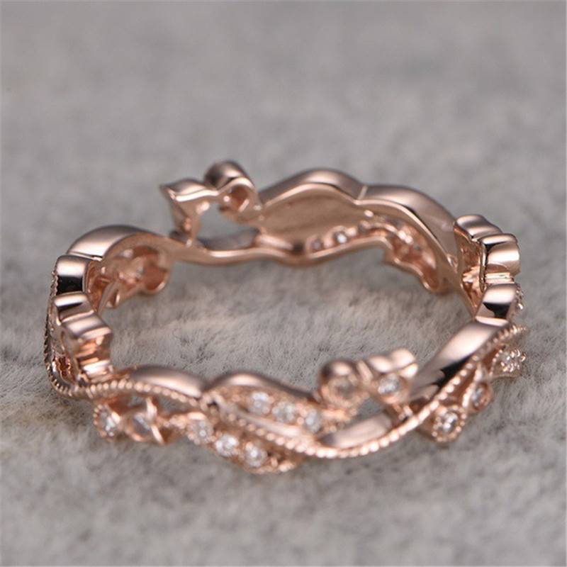 Fashion Lucky Flower Vine Leaves Shaped Inlay  Rhinestone-Studded Ring Plated 14K Rose Gold